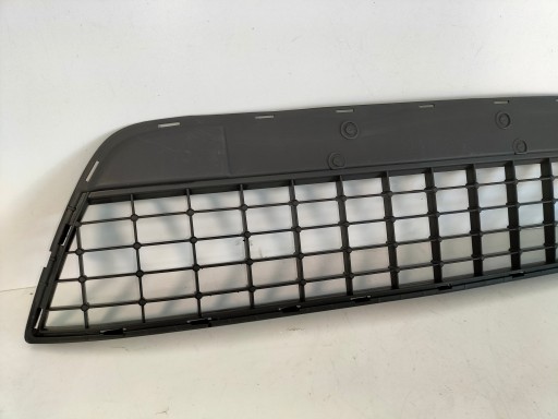 GRILLE/MASQUE GRILLE PARE CHOC AVANT MOYEN FORD MONDEO MK4 07-10