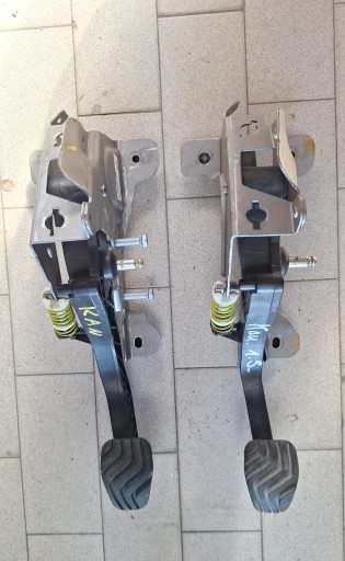 PEDAL POTENCJOMETR SPRZEGLA RENAULT KANGOO IV SCENIC IV 465037252R
