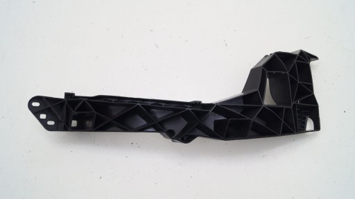 81A805608C.AKCENT81 - Audi q2 81a 805 608 c 16- держатель лампы правый кронштейн