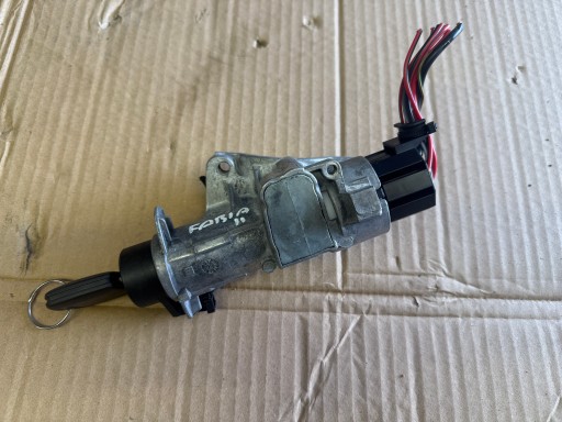 SKODA FABIA II POLO 9N IBIZA ignition Z with key 4B0905851C