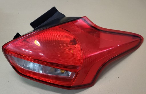 Licht rechts heck hinten + LED FORD FOCUS III MK3 LIFT Original EUROPA