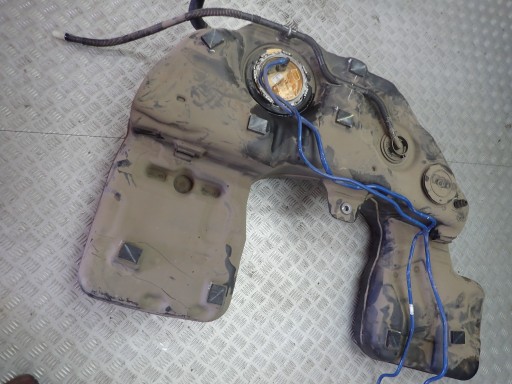 BMW X5 G05 3.0 дизельный топливный бак бак насос