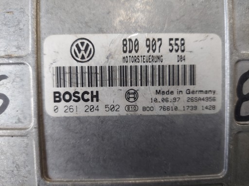 PASSAT B5 1.6 B 8D0907558 unité de commande électronique uce moteur