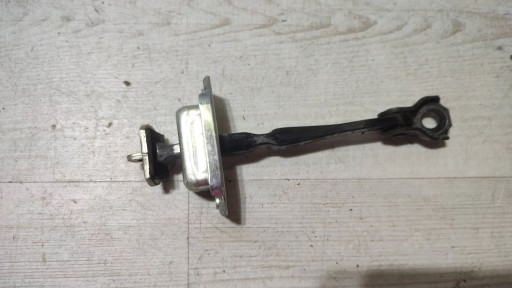 Renault Kadjar 17r 1.5dci front side left limiter door