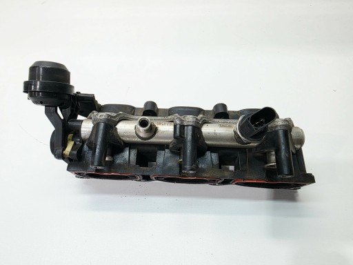 intake manifold left AUDI A4 B7 A6 C6 3.2 FSI 06E133109E