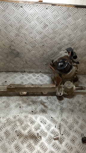 Boîter direction ZE WSPOMAGANIEM MERCEDES-BENZ A KLASA W 169 6820000072