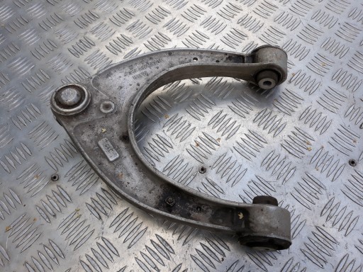 Передний верхний поперечный рычаг bmw f01 f02 5.0i 4.4i 6857516