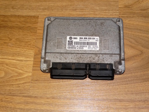 5WP4043502 - Комп'ютер контролер двигуна audi vw seat skoda 06a906033eh