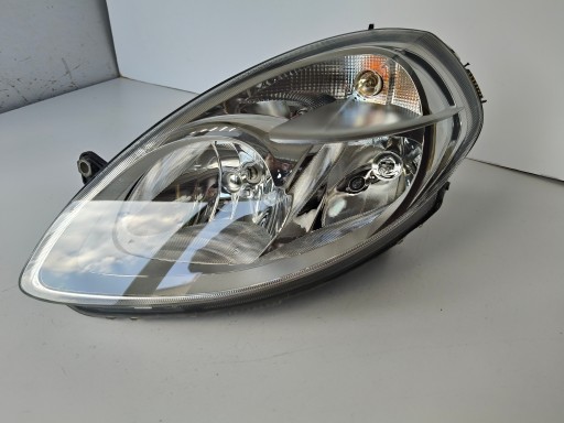 light left REFLEKTOR LANCIA YPSILON 04