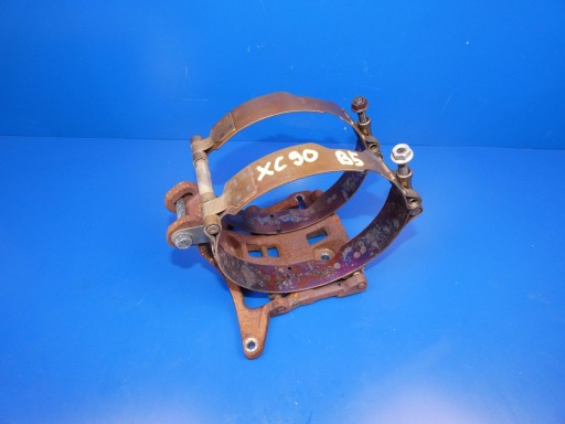 VOLVO XC90 II Support plaque Support UCHYT KATALIZATORA DPF TLUMIKA
