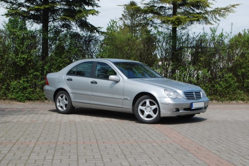Mercedes Klasa C W203 Sedan W203 1.8 (C 180 Kompressor) 143KM 2003