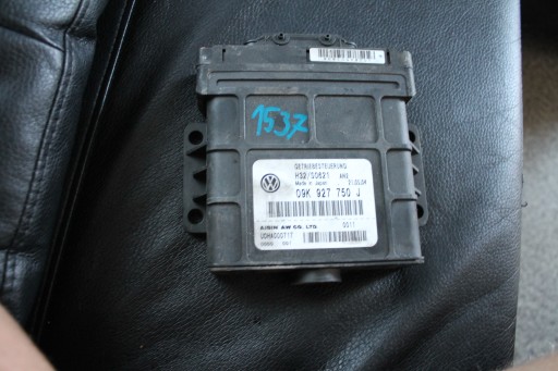 1537. Centralina computer cambio ingranaggi VW T5 09K927750J