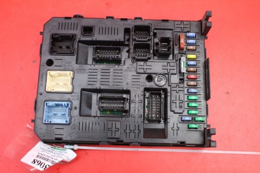 Блок предохранителей bsi 9664969380 peugeot 307 2.0 16v 143 км 05-08