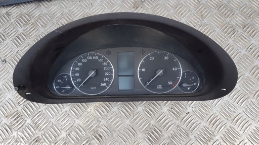 MERCEDES W203 dials clock 1.8 A2035404348