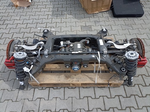 33308067482 - Коляска санки задня балка bmw f97 x3m f98 x4m 8067482