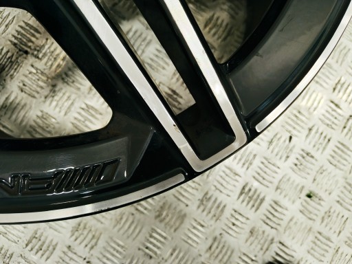 MERCEDES BENZ W205 AMG disk hliníkový 18 CALI A2054019500