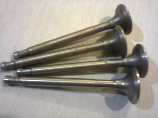 110020270 - КЛАПАН ВИПУСКНІ КЛАПАНИ SKODA 100/1000MB