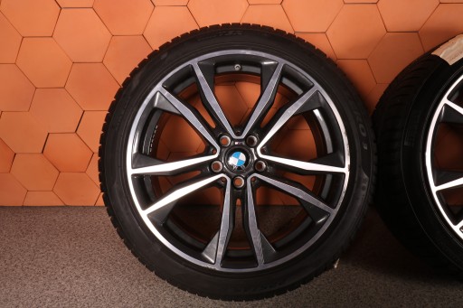 BMW X1 F48 X2 F39 m-packet wheels discs tyres winter PIRELLI 225/45 R19 19"