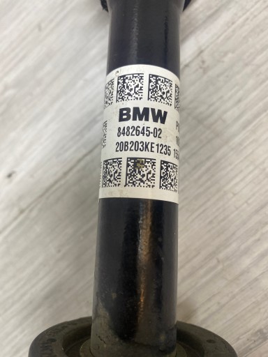 BMW F48 X1 xDrive20i F40 F44 F45 F46 F39 semi-axis left 8482645