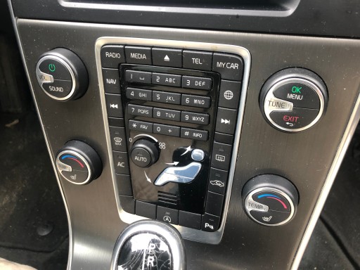 Панель кондиціонера VOLVO S60 V60 Європа