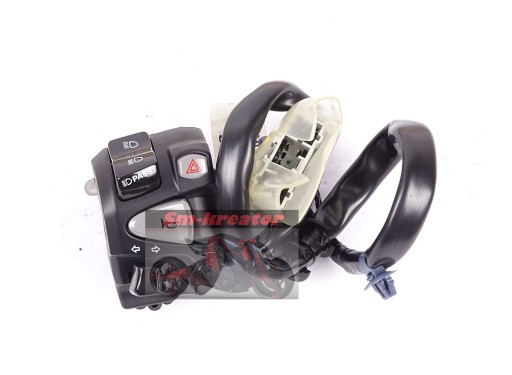 35200-MKN-D51 - HONDA CB650R CB 650 R 19-20 ЛЕВЫЕ ПЕРЕКЛЮЧАТЕЛИ