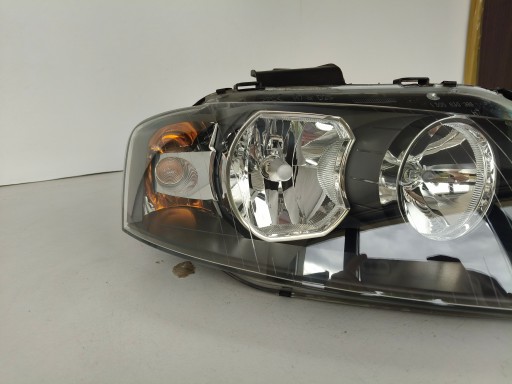 light right REFLEKTOR AUDI A3 8P 8P0 03-08