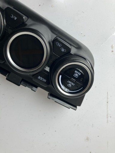 PANEL klimaanlage SUZUKI SWIFT MK8 39510-52R10