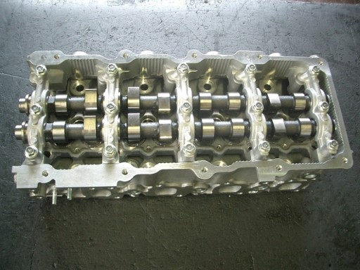 Головка двигателя Nissan Renault 3.0 TDI ZD3 НОВАЯ