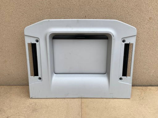 ЛЮК НА КРЫШЕ RENAULT GAMA T RANGE 82257726