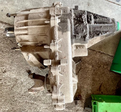 52105905AA - РЕДУКТОР 247J JEEP GRAND CHEROKEE WJ/WG 4.7 V8