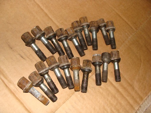 Штифти колісні болти ALU MERCEDES 124 190 W201 126