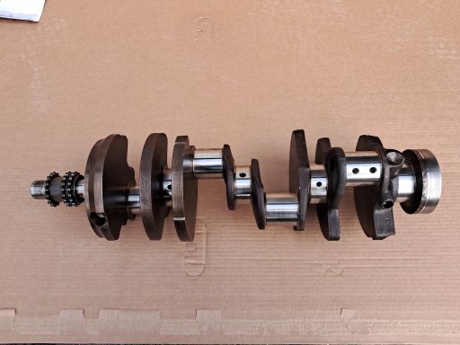 crank MERCEDES 107 SL SLC 450 117,982 1170310801