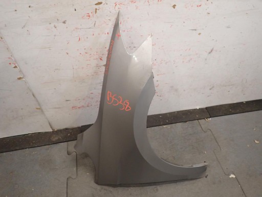 fender front front right VW SPORTSVAN 2014