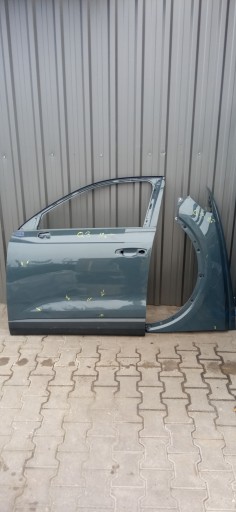 Левая входная дверь Audi Q3 83a