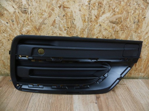 Volvo XC90 II 2019+ grid of a bumper right front front 32345505 32345470