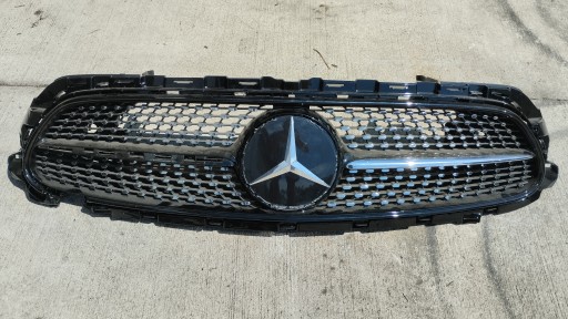 A2138803506 A2138886400 - MERCEDES E CLASS W213 W238 LIFT AMG решітка