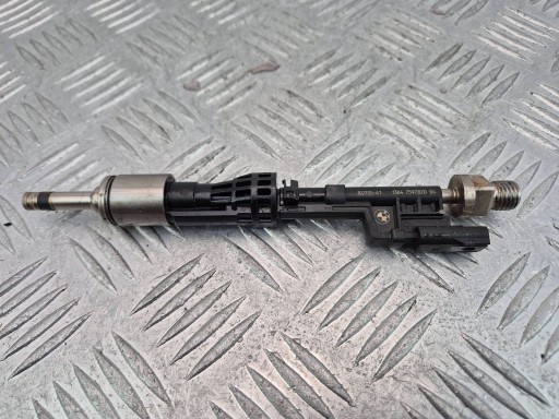 BMW X1 E84 xDrive 20i N20B20A injector 7597870