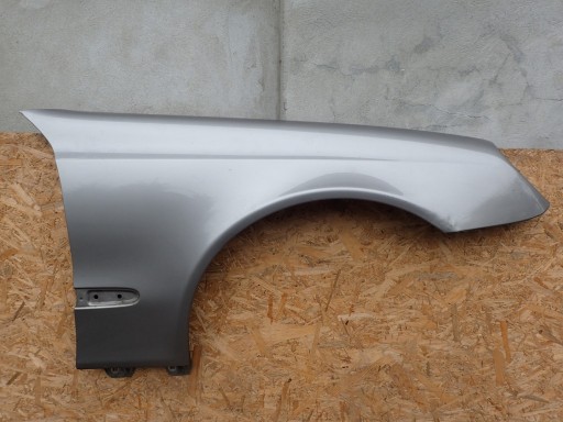 fender right front MERCEDES E KLASA 211 2002-2009