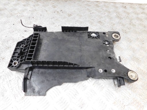 Grundlage AKUMULATORA MINI COUNTRYMAN F60