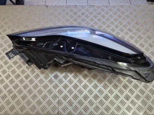 light right front FULL LED TESLA 3 LIFT TESLA Y 2020R->