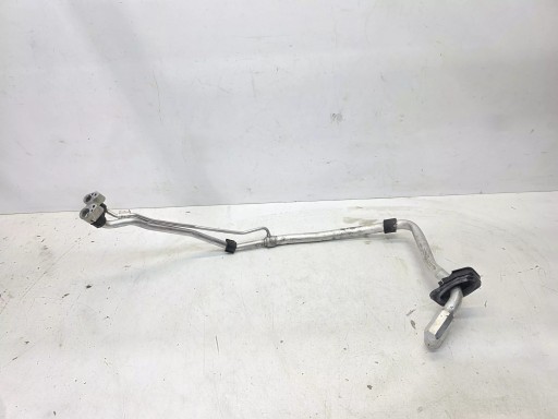 vedení hadice klimatizaci AUDI A4 B9 A5 8W0816738Q