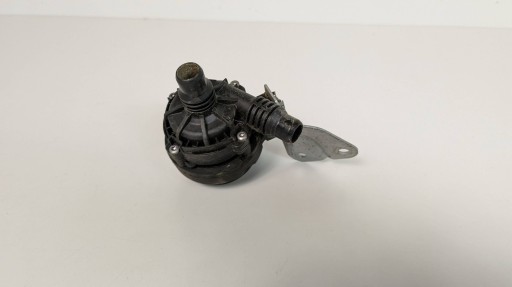 BMW X4 G02 8840613 wasserpumpe B57D30T2 B57D30N M40D