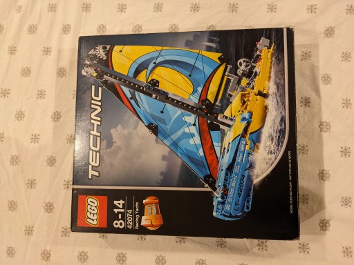 LEGO Technic Klocki LEGO Technic Jacht wyścigowy 42074