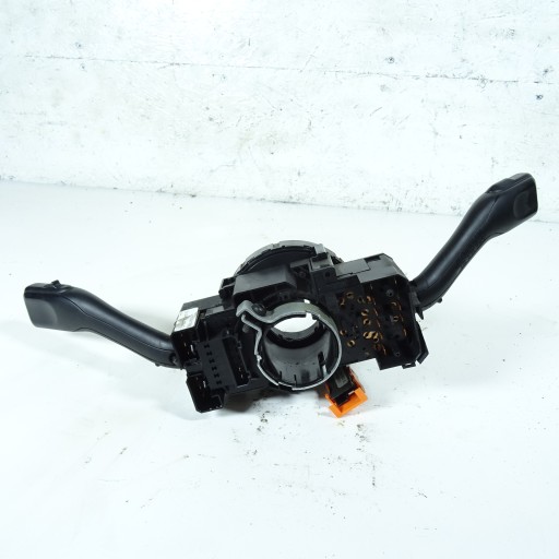 SEAT LEON e DEVIO LUCI TERGICRISTALLO TERGI 8L0953513G