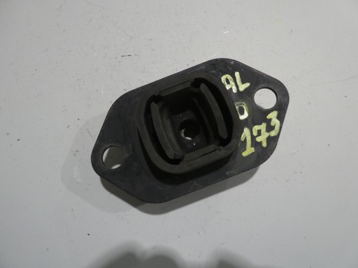 TRAFIC III gearbox mounting 2.0 DCI 112204BB0A