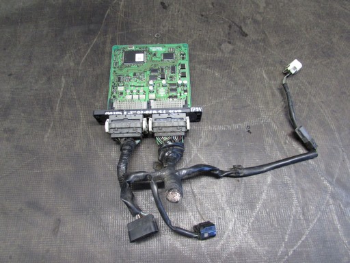 Компютер двигуна 1.6 b 03-06 mazda 3