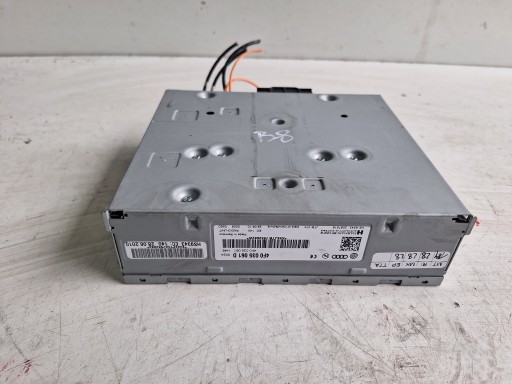 AUID A4 B8 8K 08-11 RADIO TUNER radio 4F0035061D