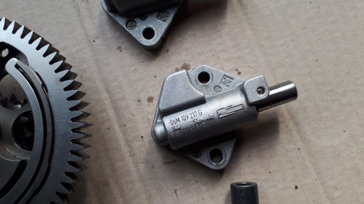 S4 B9 A4 8W Galet tendeur courroie de la distribution Distribution 3.0 TFSI S5 8W