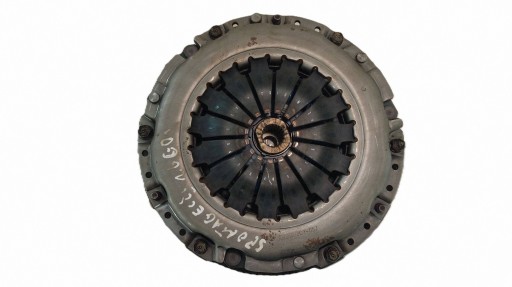clutch KOMPLET AISIN KIA SPORTAGE III 1.6B 2013 G4FD
