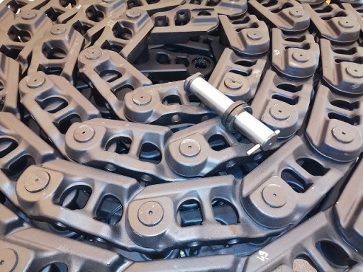 KM3807/49 - Цепь гусеницы 49 звеньев PC210 EC210 R210 ZX210